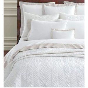 NEW $500 Ralph Lauren Oakfield Coverlet!  Queen  White  Quilted Type Stitching